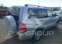 2005 Mitsubishi MONTERO photo