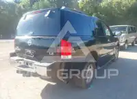 2005 Nissan ARMADA photo