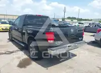 2005 Nissan TITAN фото
