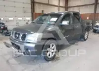 2005 Nissan TITAN фото