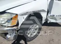 2005 Nissan TITAN photo