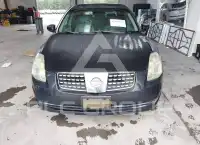 2005 Nissan MAXIMA photo