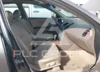 2005 Nissan MAXIMA photo