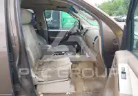 2005 Nissan PATHFINDER photo