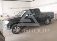 2005 Nissan FRONTIER фото