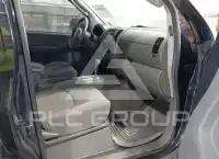2005 Nissan FRONTIER photo