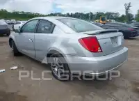 2005 Saturn Ion photo