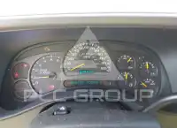 2005 Chevrolet Suburan photo