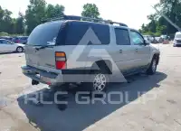 2005 Chevrolet Suburan фото