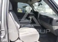 2005 Chevrolet Suburan фото