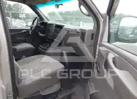 2005 Chevrolet Express photo