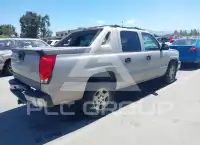 2005 Chevrolet Avalanche фото