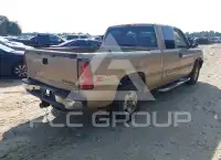 2005 Chevrolet Silverado photo