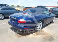 2005 Jaguar XK8 фото
