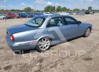 2005 Jaguar XJ photo