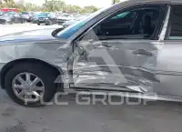 2005 Buick LACROSSE photo