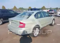 2005 Subaru Outback фото