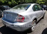 2005 Subaru Outback фото