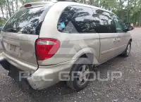2005 Dodge Grand Caravan photo