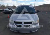 2005 Dodge Grand Caravan photo
