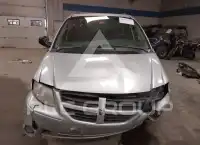 2005 Dodge Grand Caravan photo