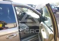 2005 Dodge Grand Caravan photo