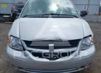 2005 Dodge CARAVAN photo