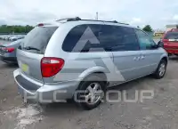 2005 Dodge CARAVAN photo