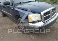 2005 Dodge DAKOTA photo