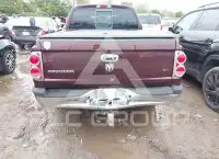 2005 Dodge DAKOTA photo