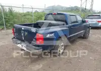 2005 Dodge DAKOTA photo