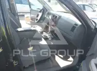 2005 Dodge DAKOTA фото