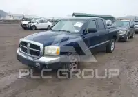 2005 Dodge DAKOTA photo