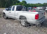 2005 Dodge DAKOTA photo