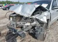 2005 Dodge DAKOTA photo