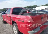 2005 Dodge DAKOTA фото