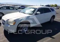 2005 Dodge MAGNUM фото