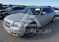 2005 Dodge MAGNUM photo