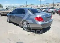 2005 Acura RL photo