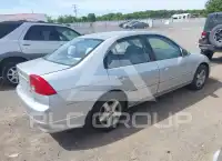 2005 Honda CIVIC photo