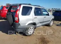 2005 Honda CR-V photo
