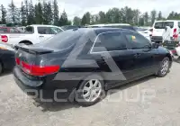 2005 Honda Accord фото
