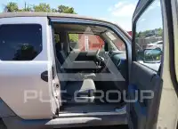 2005 Honda ELEMENT photo