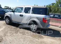 2005 Honda ELEMENT photo