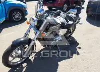 2005 Honda VT1100 фото
