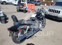 2005 Honda VT1100 фото