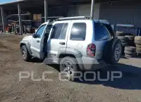 2005 Jeep LIBERTY фото