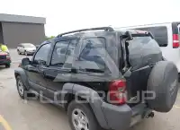 2005 Jeep LIBERTY photo