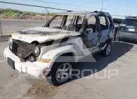 2005 Jeep LIBERTY фото