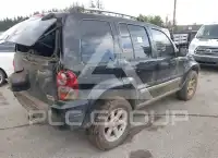 2005 Jeep LIBERTY фото
